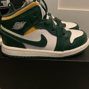 Jordan 1s